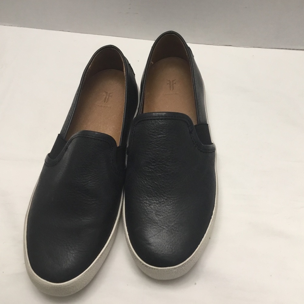 FRYE shoes women size 7